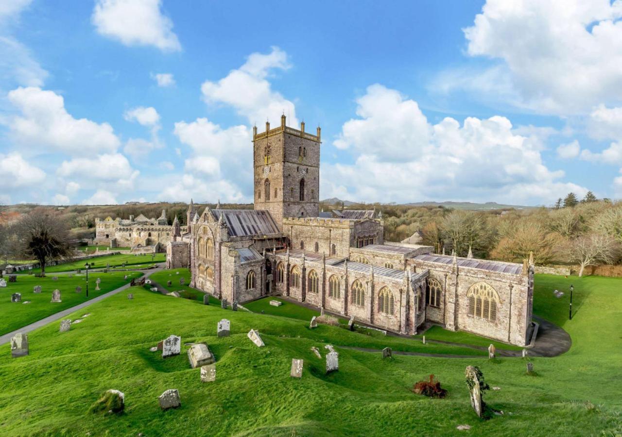 فيلا Bwthyn Clyd - St Davids المظهر الخارجي الصورة